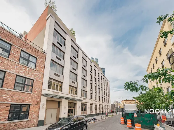 487 Keap Street image 22 of 22