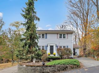 16 Silver Hill Rd, Derby, CT 06418