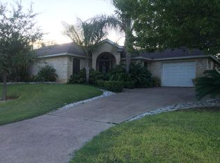 92 Orchard Ct, Laredo, TX 78045