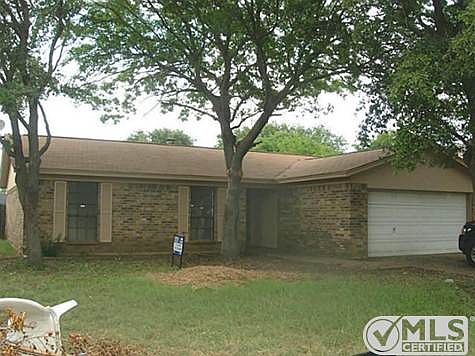 1st image of 3024 Meadowmoor St