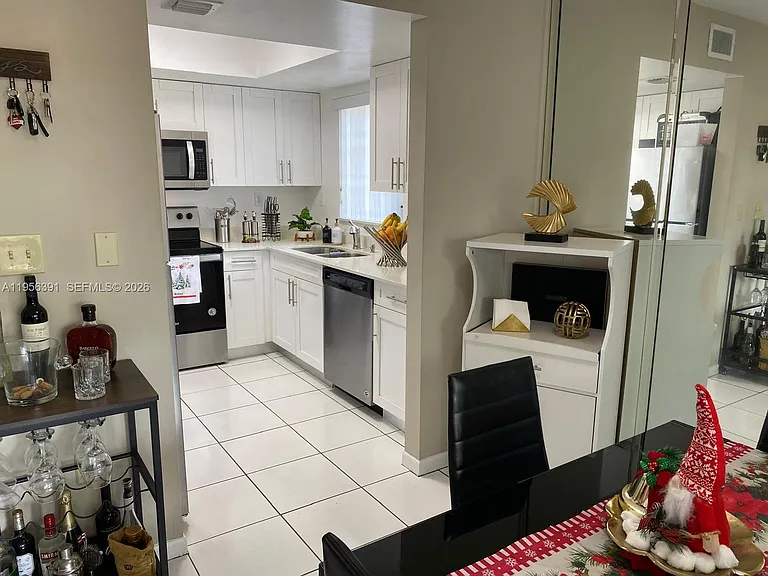 9070 SW 125th Ave #A101 — Photo 6
