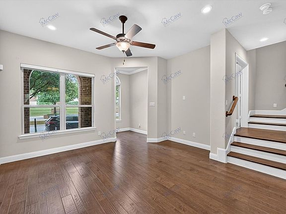 3rd image of 4224 Riverside Dr