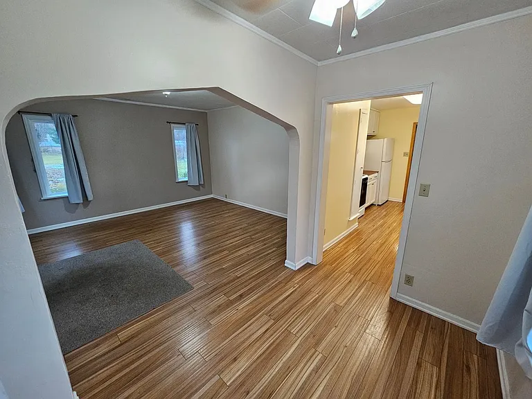 3710 E Chattaroy Rd — Photo 6
