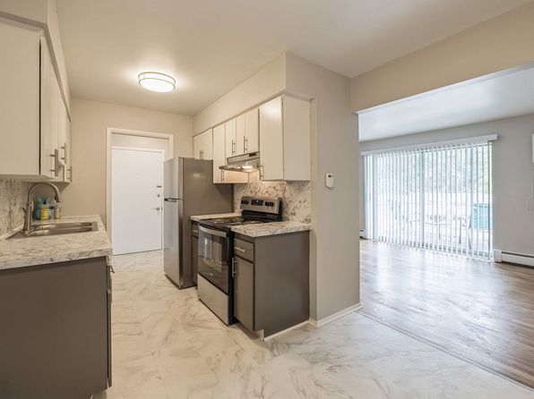 1533 Pine Valley Blvd #204