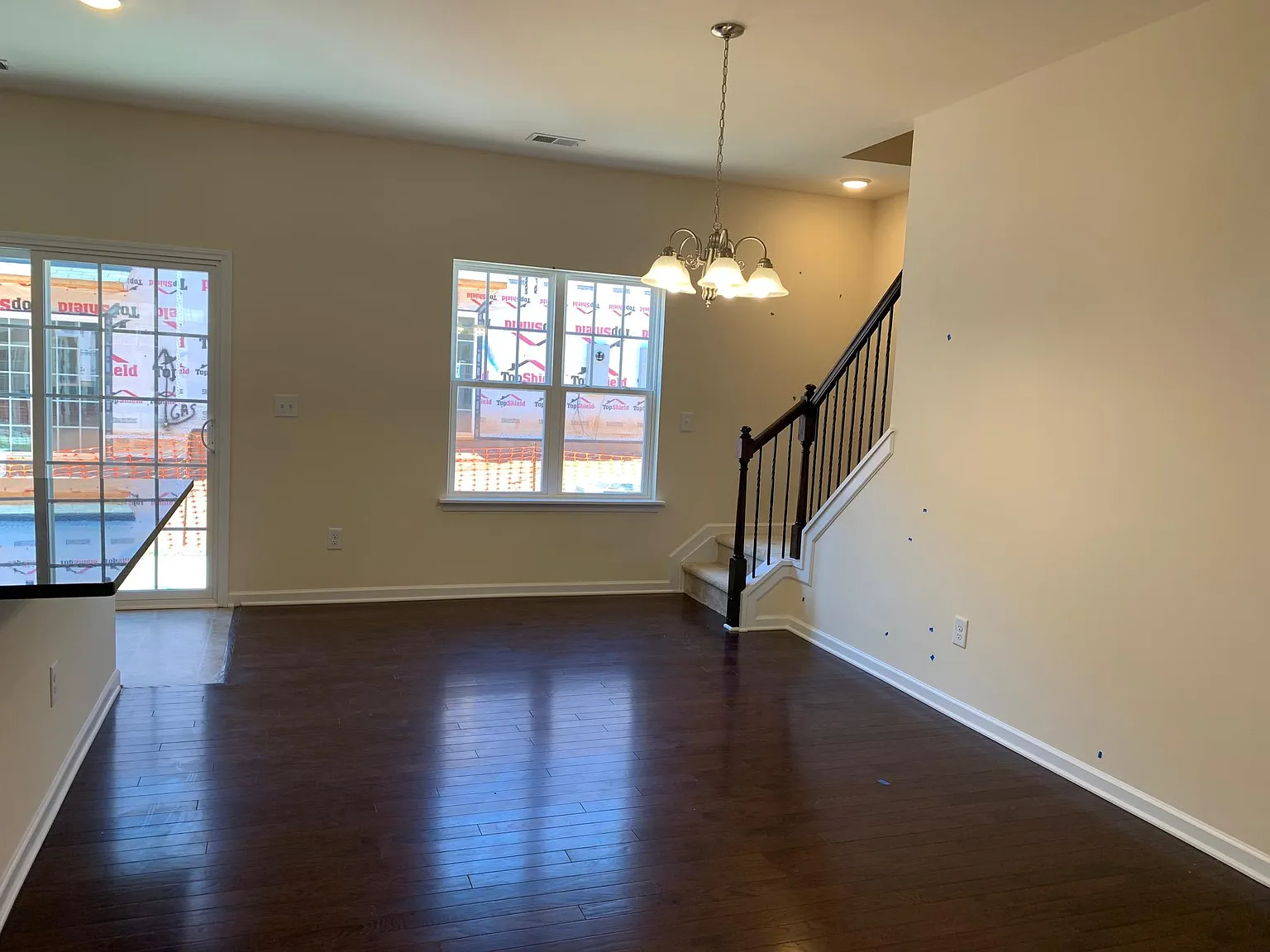 3 bed, 2.5 bath, 1578 sqft, $2,000 — Photo 3