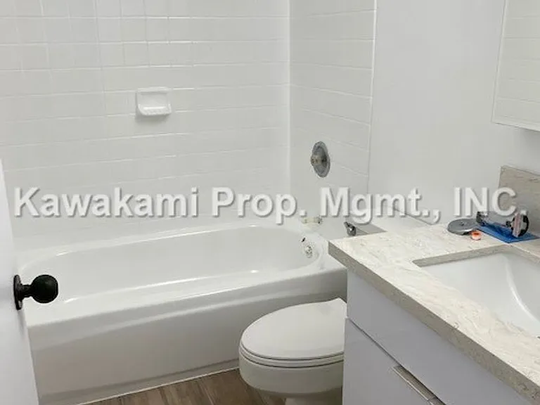 1128 Ala Napunani St #1408 — Photo 9