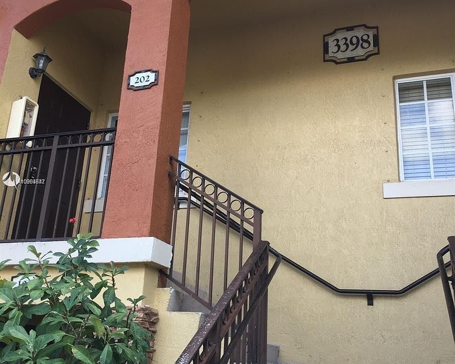 1st image of 3398 NE 9th Dr Unit 202