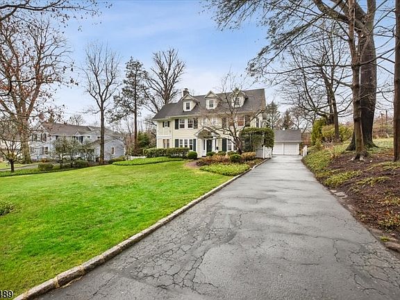 2nd image of 67 West Rd