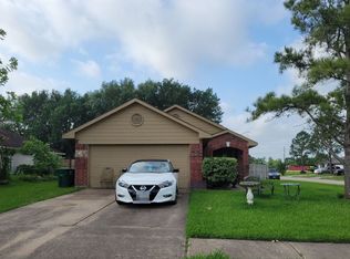 16719 Hollow Ridge Rd, Houston, TX 77053