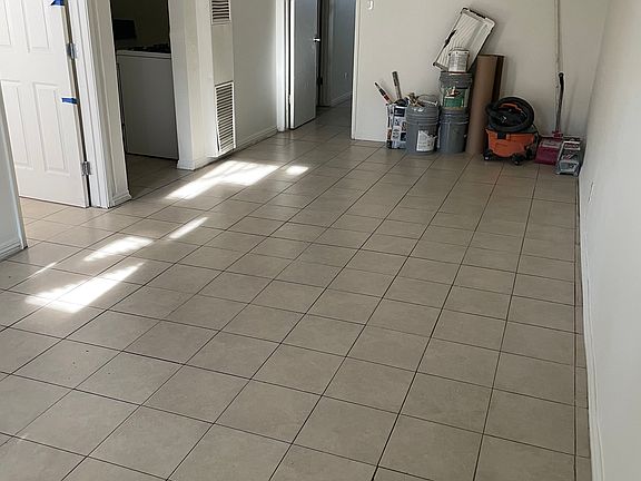 2nd image of 146 E Wakefield Ave #3