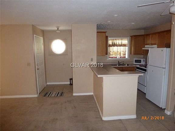 5th image of 2984 Juniper Hills Blvd Unit 203