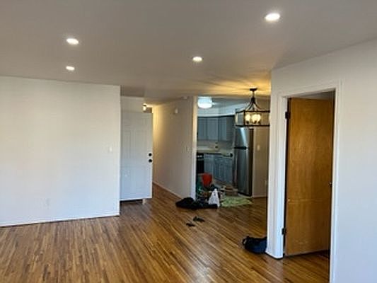 4th image of 21-16 30th Ave #3