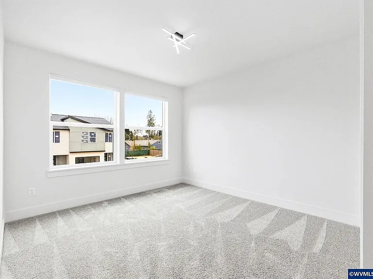 4845 Elvira Pl N — Photo 39
