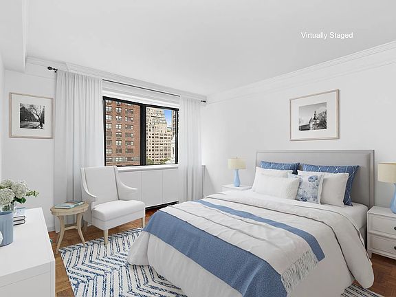 3rd image of 203 E 72nd St #8D
