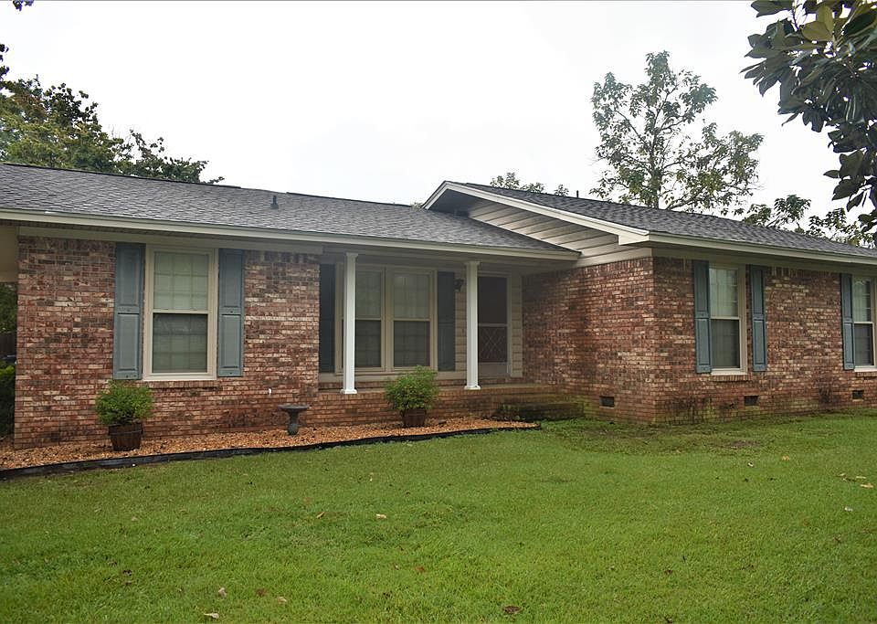 1st image of 106 Cannon Dr