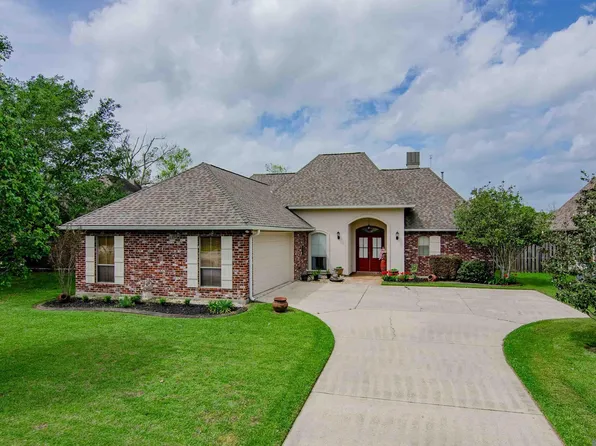 13255 Mill Point Dr, Gonzales, LA 70737