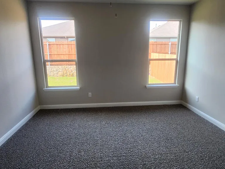 1029 Kirkham Way — Photo 39