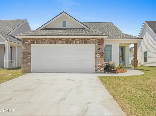 304 Gun Runner Dr, Carencro, LA 70520