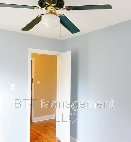 8400 Greenwood Ave #4 — Photo 66