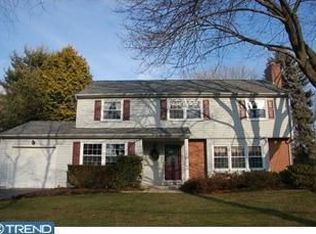 1325 Dunsinane Dr, West Chester, PA 19380
