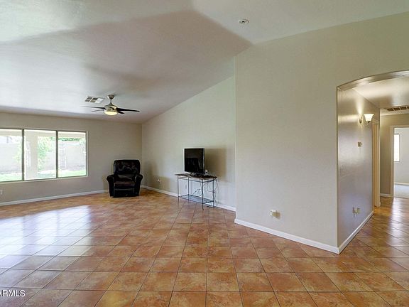 4th image of 14810 N 150TH Lane