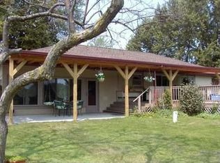 1825 S Smith Xing, Midland, MI 48640