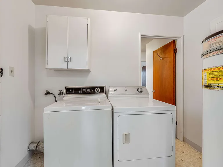 250 Begier Ave #250 — Photo 13