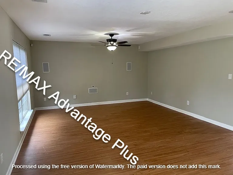 10618 Irvin Pines Dr — Photo 3