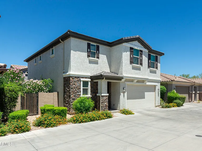 5156 N Desert Ave — Photo 17