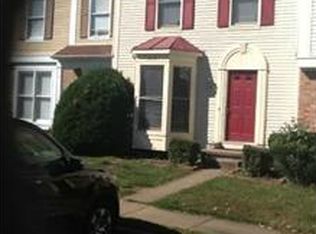 806 Harrogate Rd, Fredericksburg, VA 22406