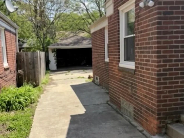 18418 Edinborough Rd — Photo 9