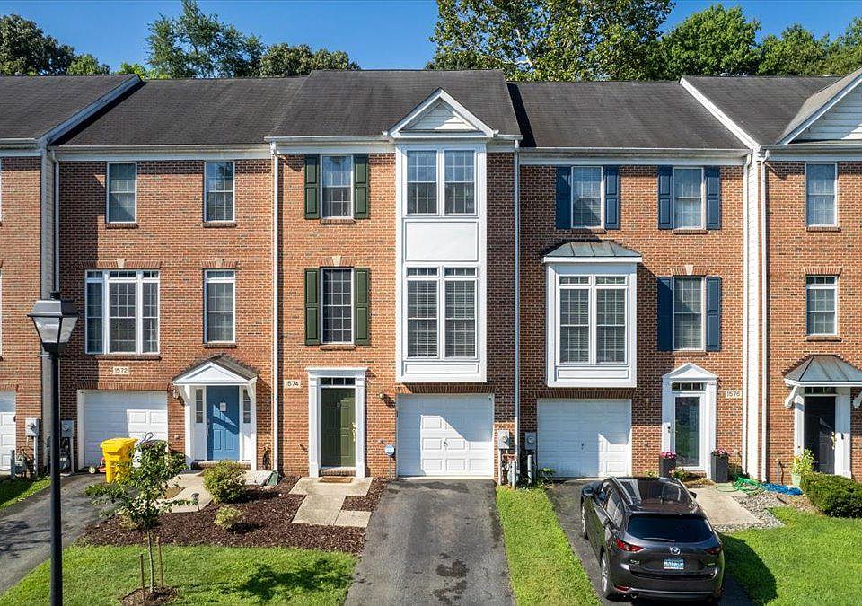 1st image of 1574 Hallwood Ct