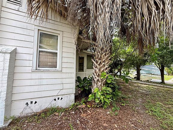 3rd image of 766 51ST AVENUE N