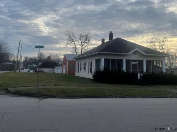 207 Tucker Street, Salem, IN 47167