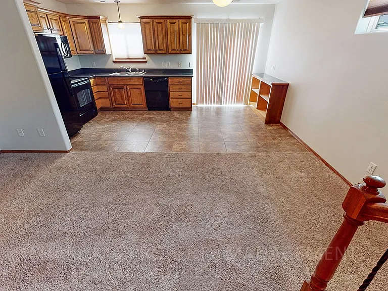 Fieldstone Townhomes — Photo 40