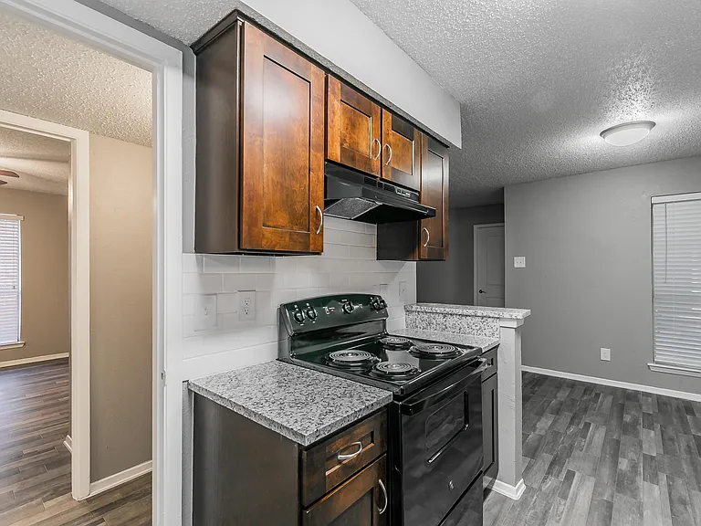 Station 121 at Town Center Apartments — Photo 117