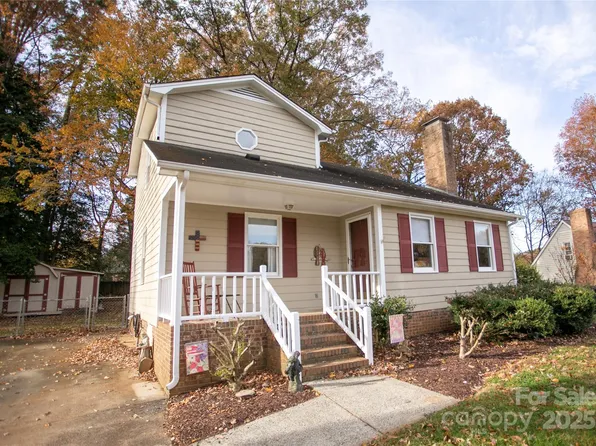 3415 Olde Oak Ln, Gastonia, NC 28056