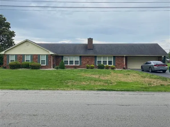 404 Lakeview Dr, Campbellsville, KY 42718