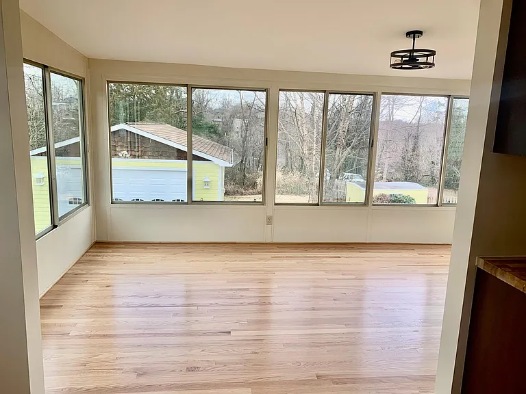 Light-filled dining room