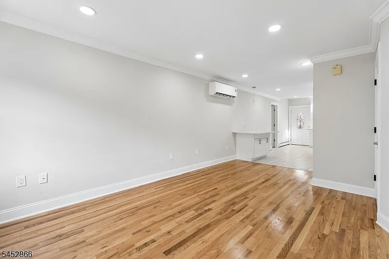 2 bed, 2.0 bath, $3,375 — Photo 4