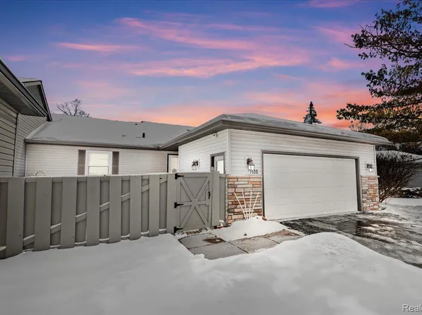 7530 Radcliffe, Brighton, MI 48114