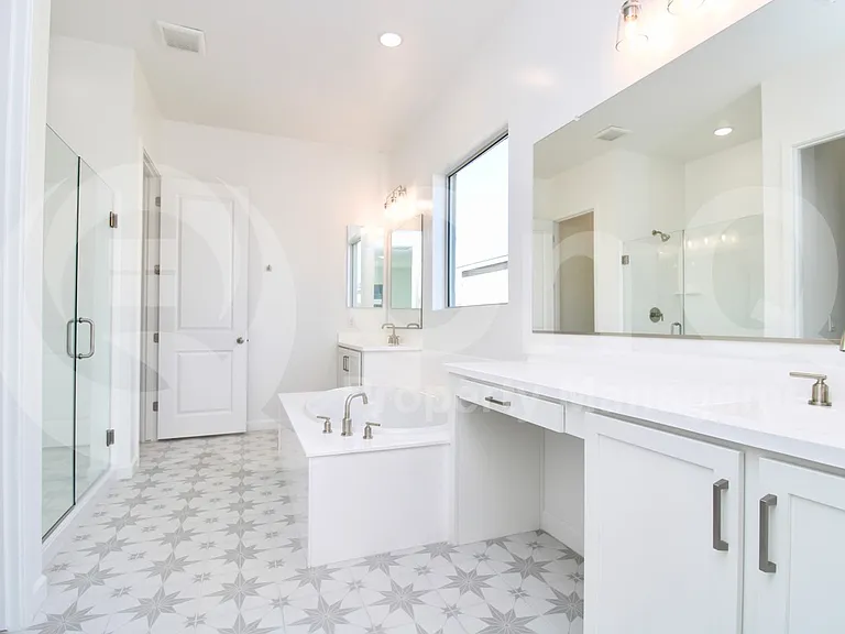 22677 E Lords Way — Photo 14