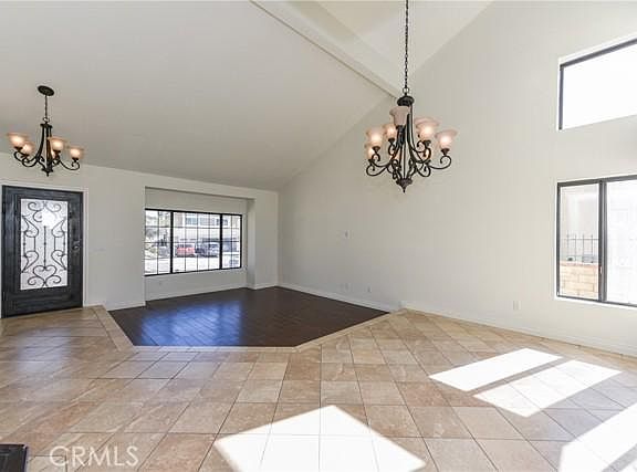 5th image of 949 Whitecliff Dr