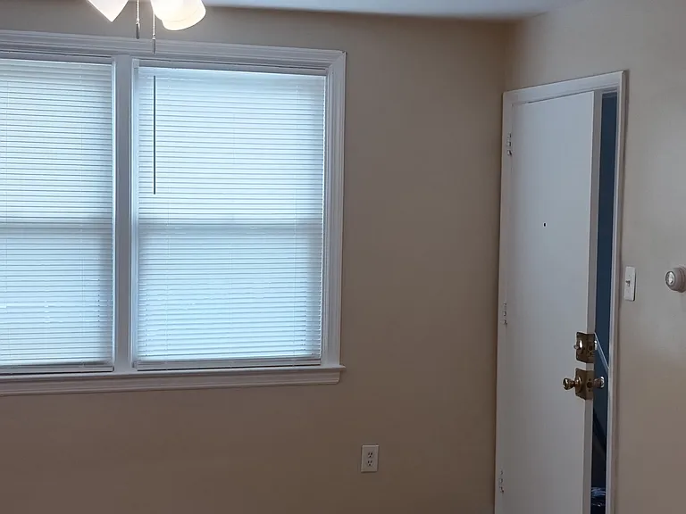 4946 Saul St #2 — Photo 9