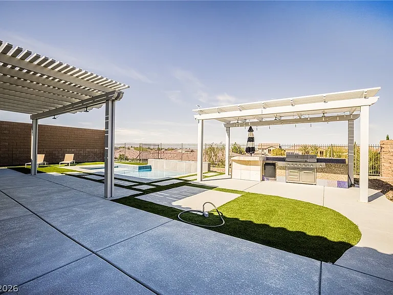 11386 Villa Bellagio Dr — Photo 21