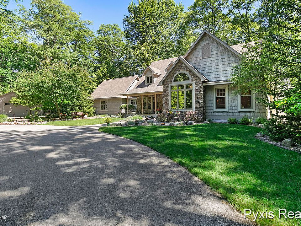 1st image of 6070 Scenic Woods Cir N
