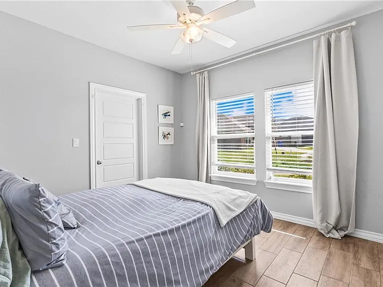 6730 Keyan Dr — Photo 10