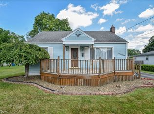 420 7th St, Struthers, OH 44471