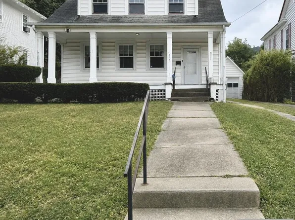 655 Rockbridge St, Bluefield, WV 24701