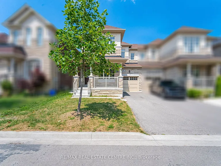 99 Colville Pl — Photo 2